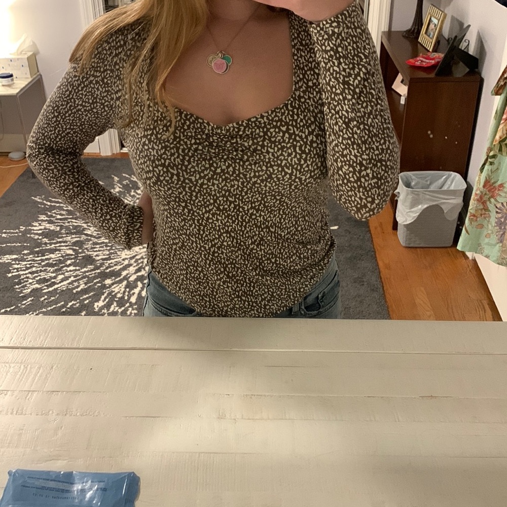 BP Green Leopard Top